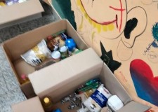 Powiększ zdjęcie Zebrane artykuły żywnościowe w Klubie Wolontariatu.