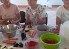 Powiększ zdjęcie rzeźbienie w warzywach