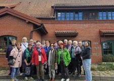 Przejdź do - Zdjęcie%20grupowe%20w%20Folwarku%20Miłkowiec
