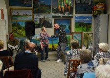 Powiększ zdjęcie Spotkanie z aktorem Pawłem Burczykiem