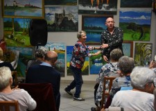Powiększ zdjęcie Spotkanie z aktorem Pawłem Burczykiem
