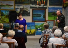 Powiększ zdjęcie Spotkanie z aktorem Pawłem Burczykiem