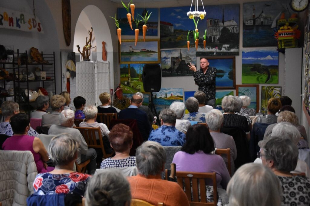 Spotkanie z aktorem Pawłem Burczykiem